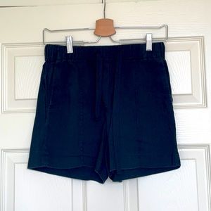 Aritzia Babaton Linen Shorts